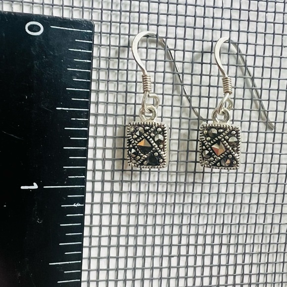 Elegant Sterling Silver & Marcasite Dangle Earrings - Picture 2 of 5